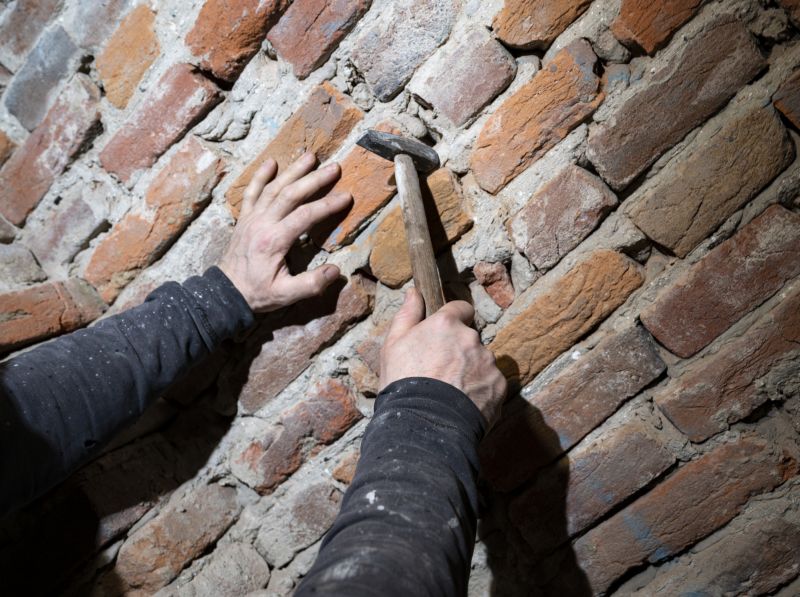 Brick Wall Repair in Palm Beach Gardens, FL